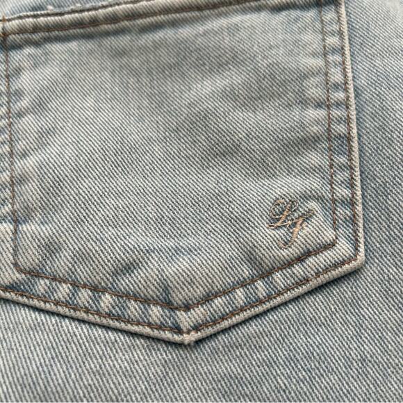 Lovers And Friends Denim Light Wash Distressed Skirt Size 28 - Picture 4 of 10